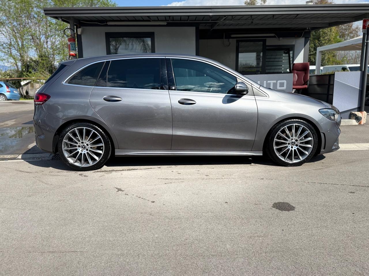Mercedes-benz B 180 B 180 d Premium
