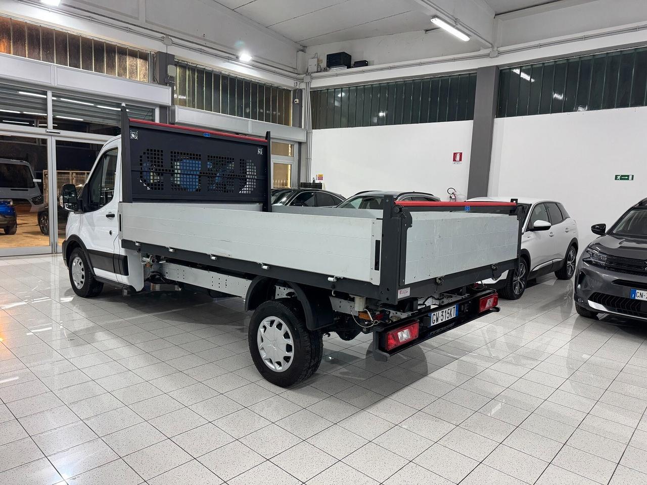 Transit 2.0TDCI 130cv RIBALTABILE ANNO 2024 23.000KM