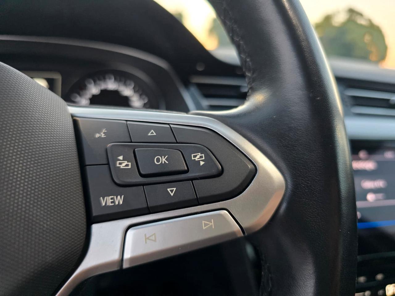Volkswagen Passat Variant 2.0 TDI SCR EVO DSG Business