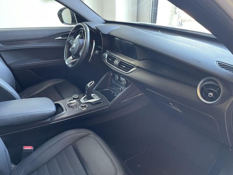 Alfa Romeo Stelvio Stelvio 2.2 Turbodiesel 160 CV AT8 RWD Sprint AUTOCARRO/AUTOVETTURA