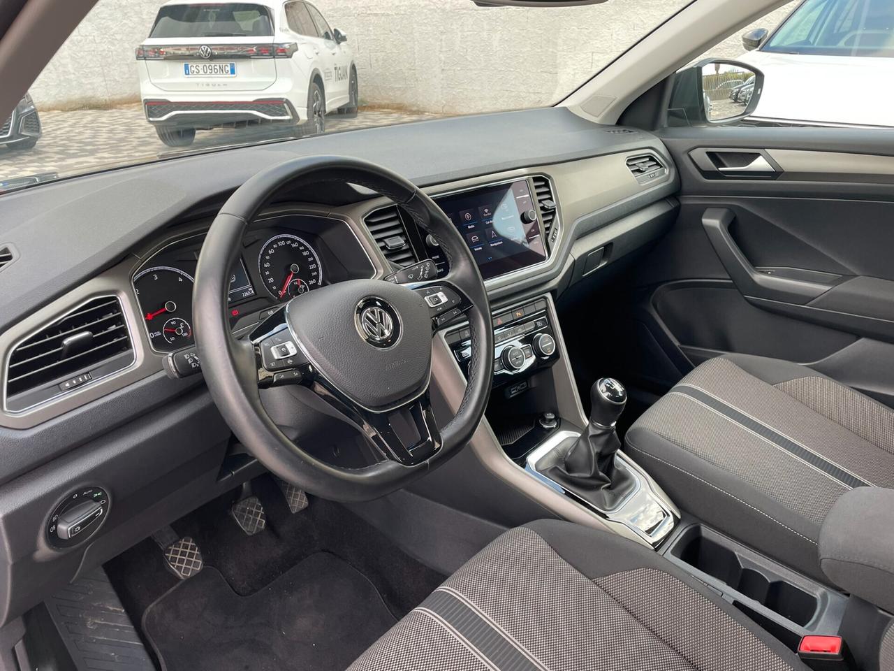 Volkswagen T-Roc 1.6 TDI 116cv Business Full LED