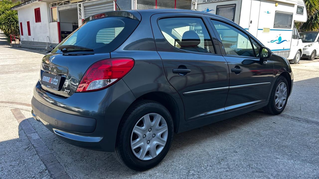 Peugeot 207 1.4 HDi 70CV 5p.
