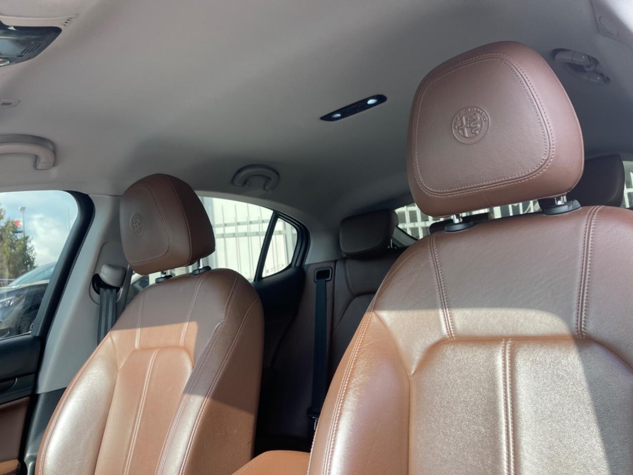 Alfa Romeo Stelvio 2.2 TD 210 CV Q4 Executive GARANZIA