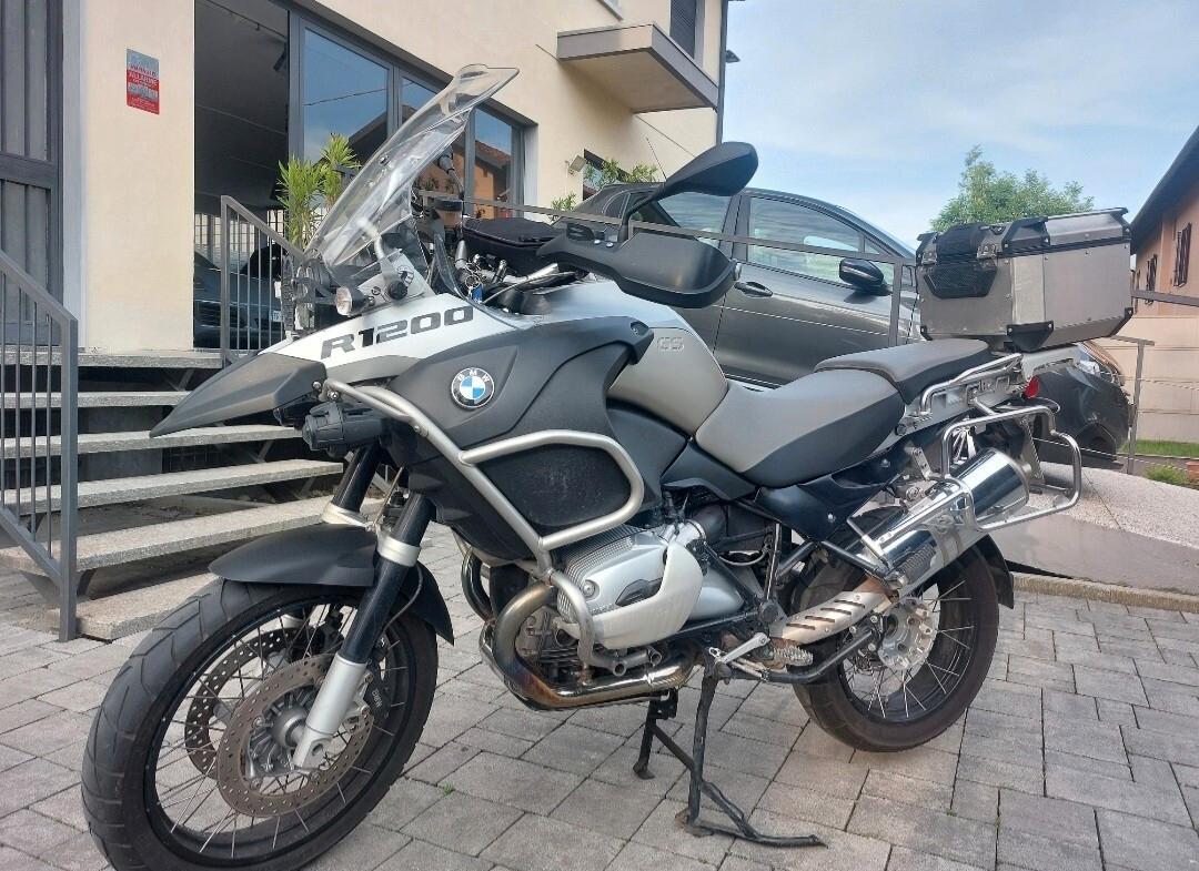 Bmw R 1200 GS Adventure SUPER ACCESSORIATA TAGLIANDATA CARDANO NUOVO