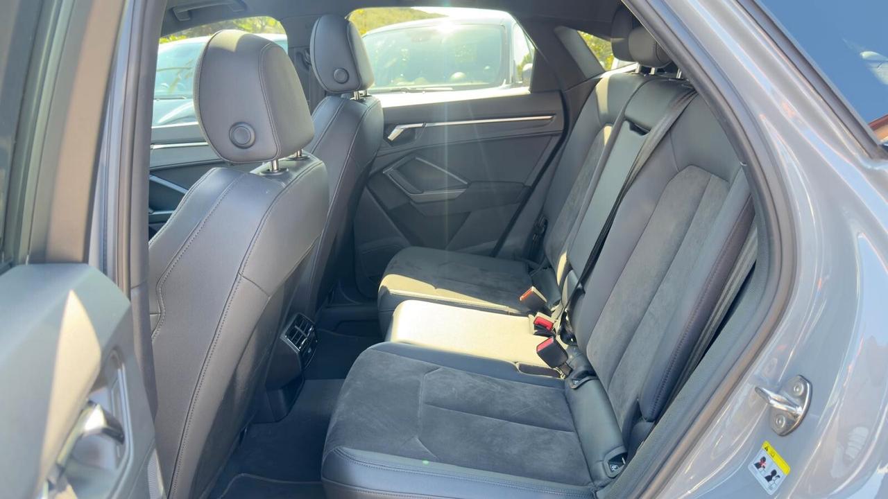 Audi Q3 RS SPB quattro Stronic/TETTO/MATRIX/PROMO