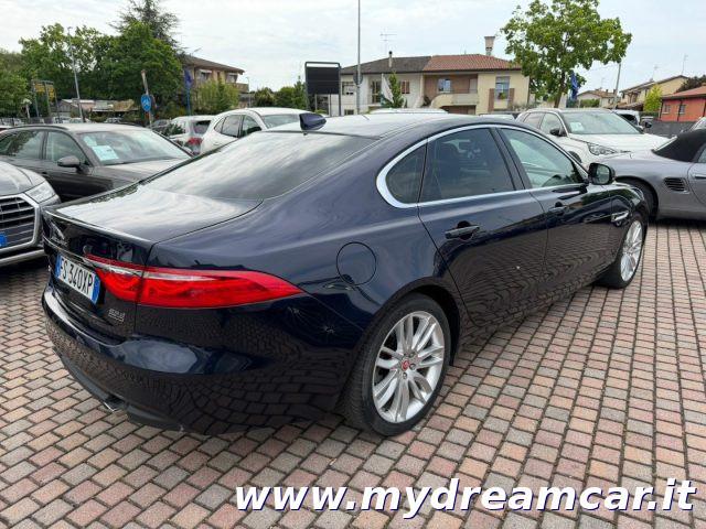 JAGUAR XF 2.0 D 240 CV AWD aut. Prestige