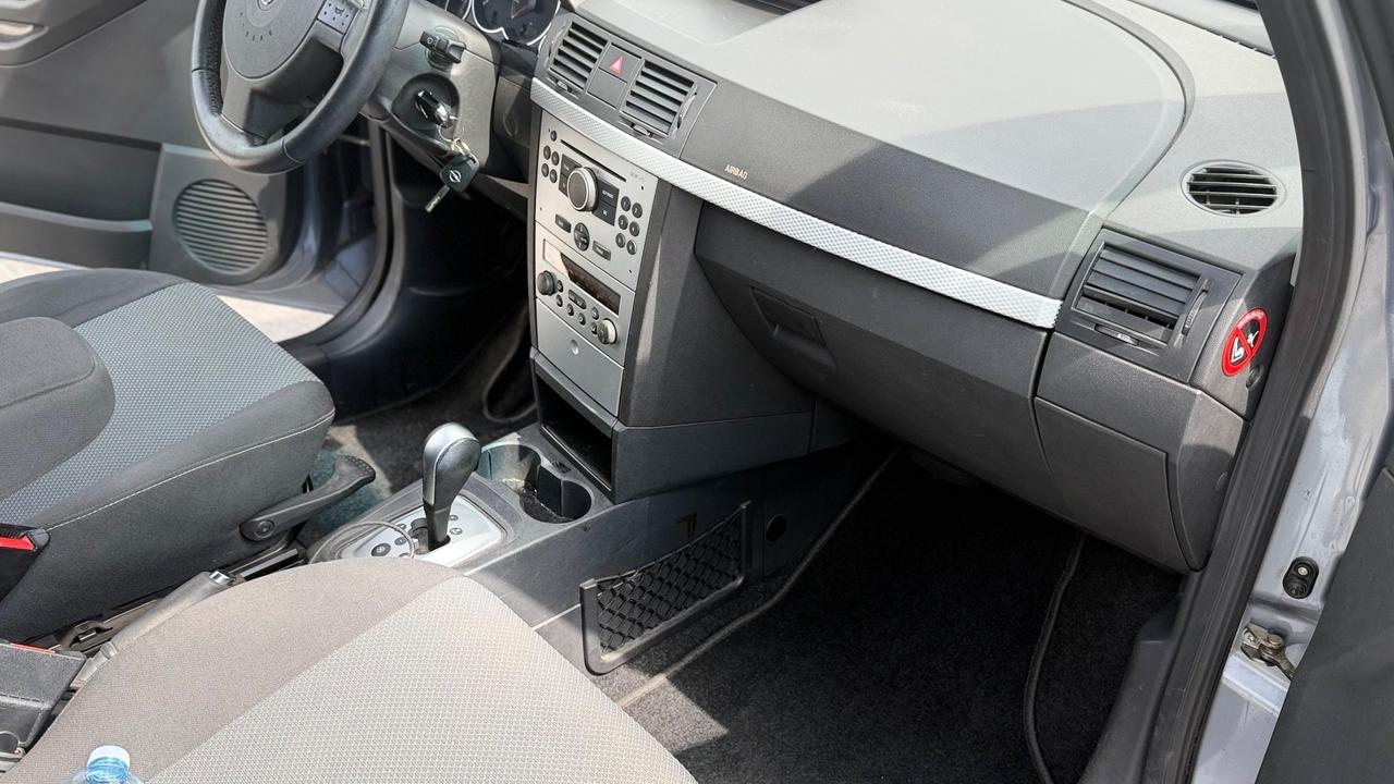 Opel Meriva 1.6 16V Cosmo SI NEOPATENTATI