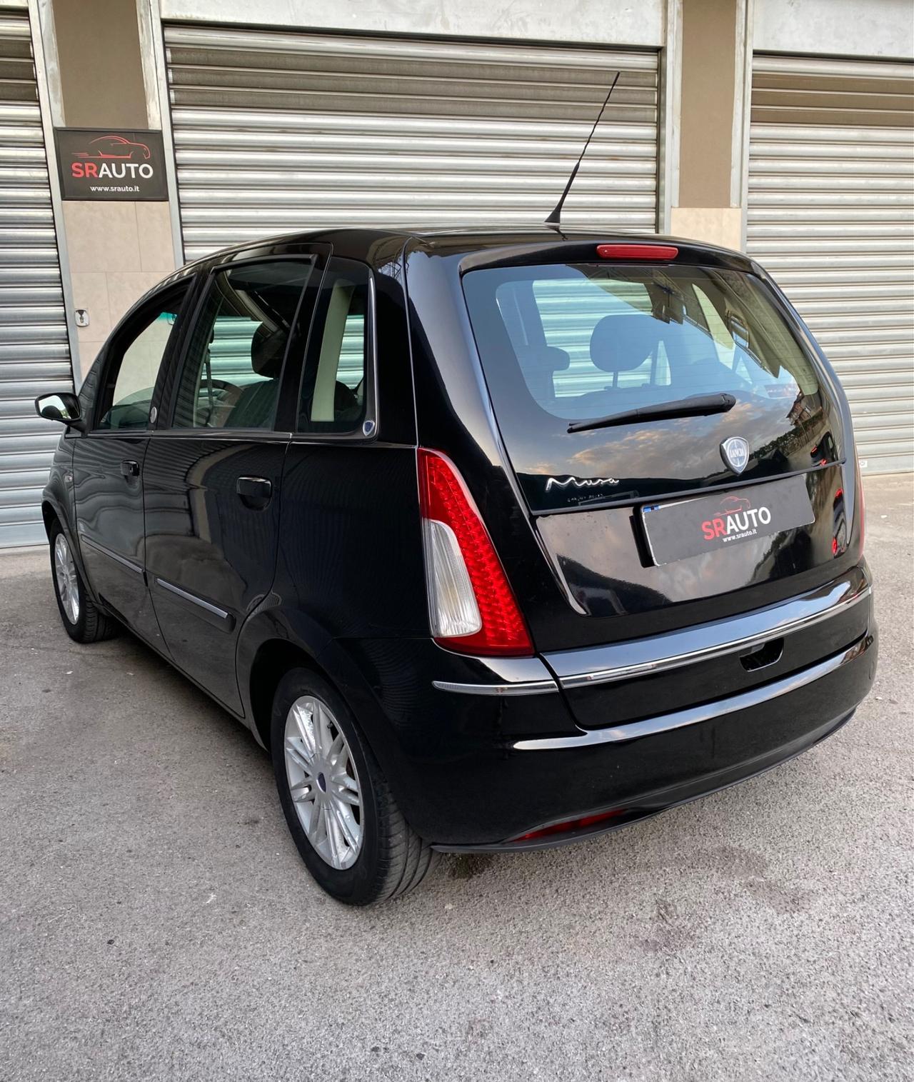 Lancia Musa 1.4 8V GPL 78cv Platino Ecochic