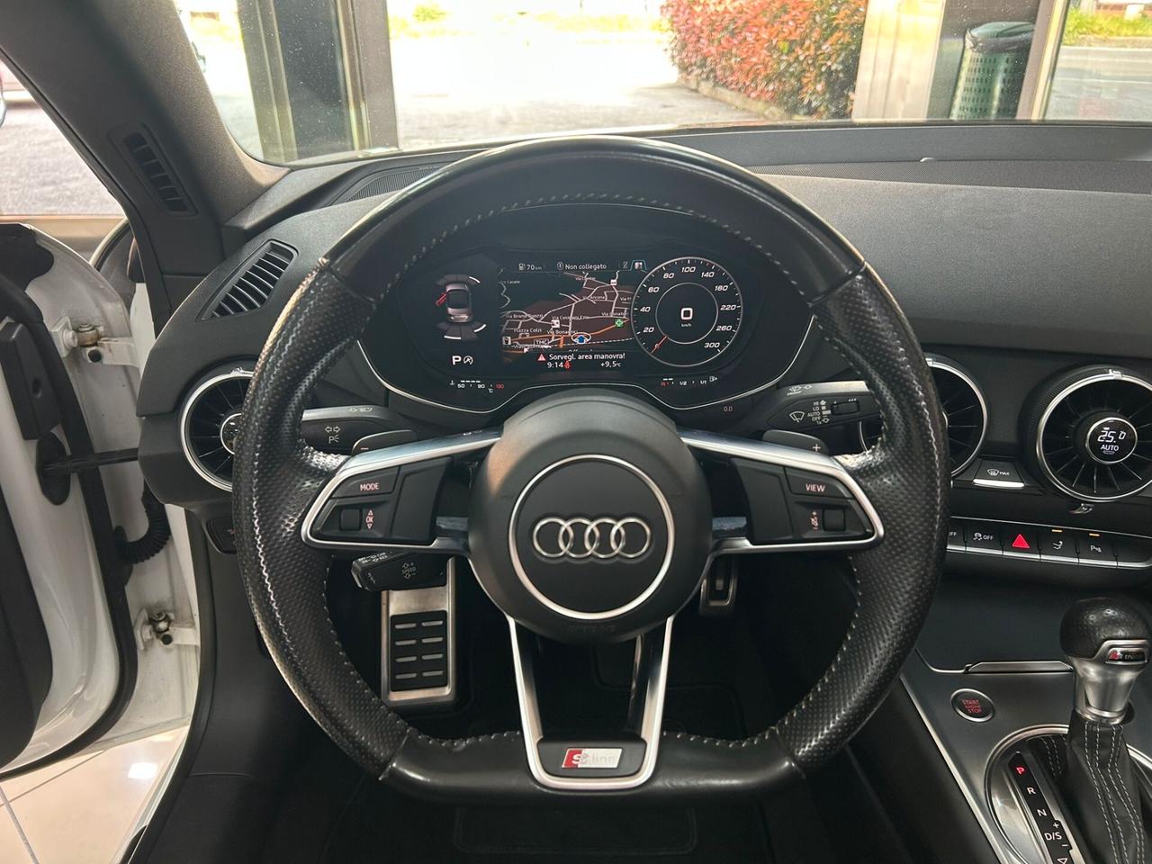 Audi TT Roadster 2.0 TFSI quattro S tronic line