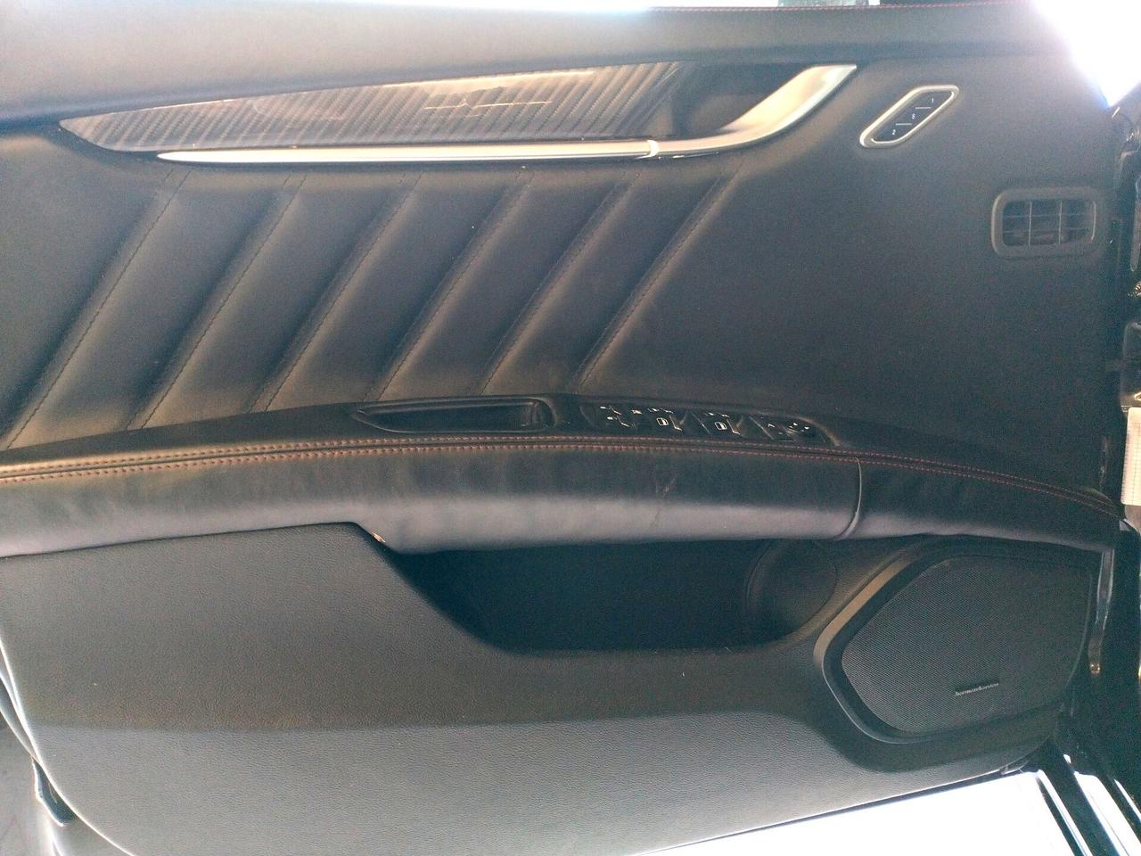 Maserati Ghibli V8 580 CV Trofeo - DANNI DI CARROZZERIA