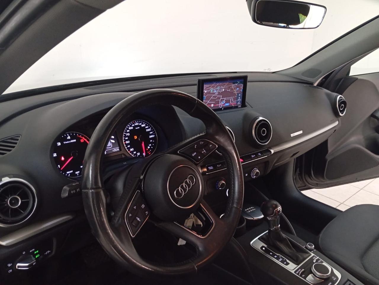 Audi A3 SPB 1.6 TDI S tronic Design