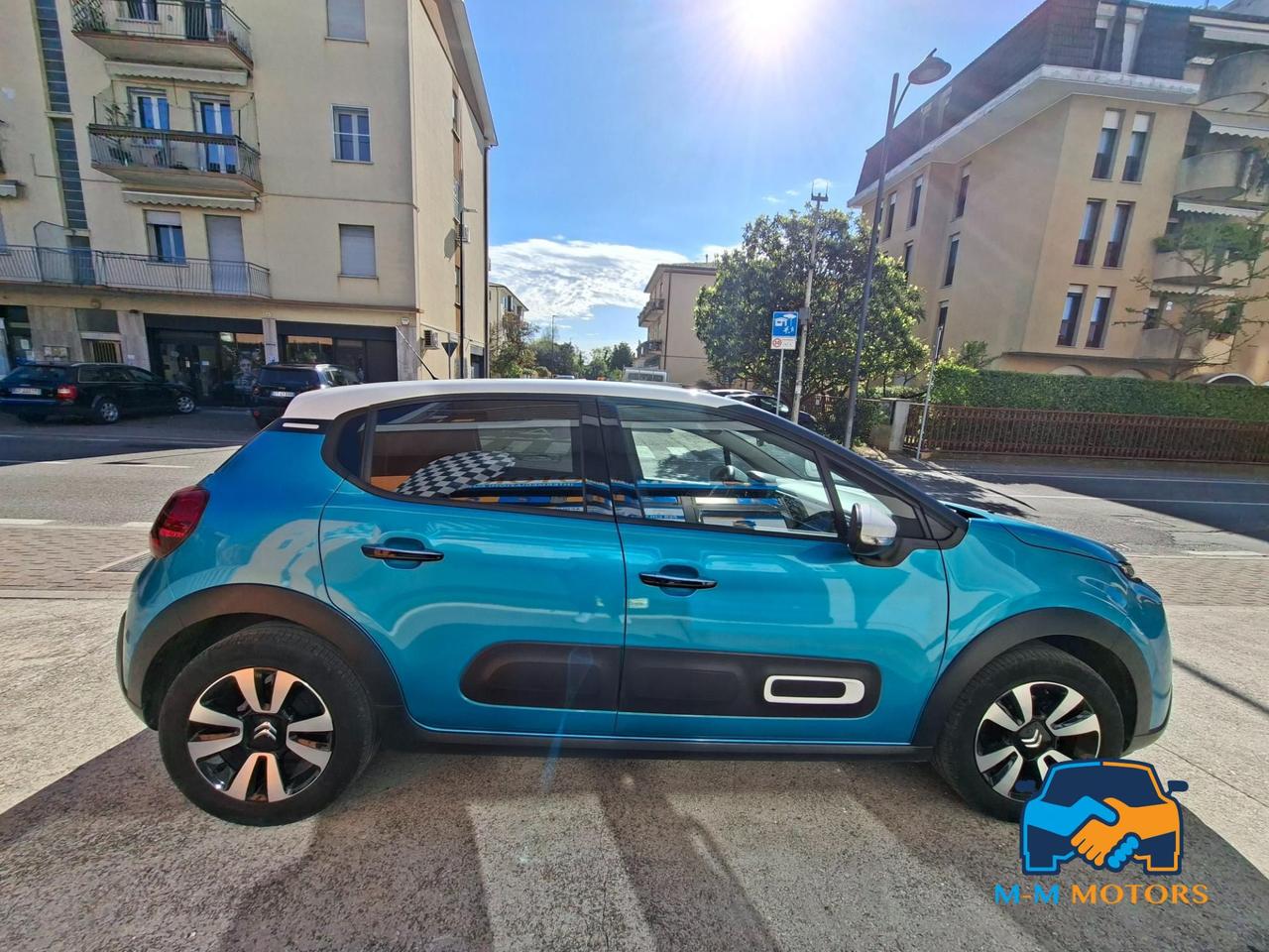 Citroen C3 1.2 neo patentati - unico proprietario perfetta !