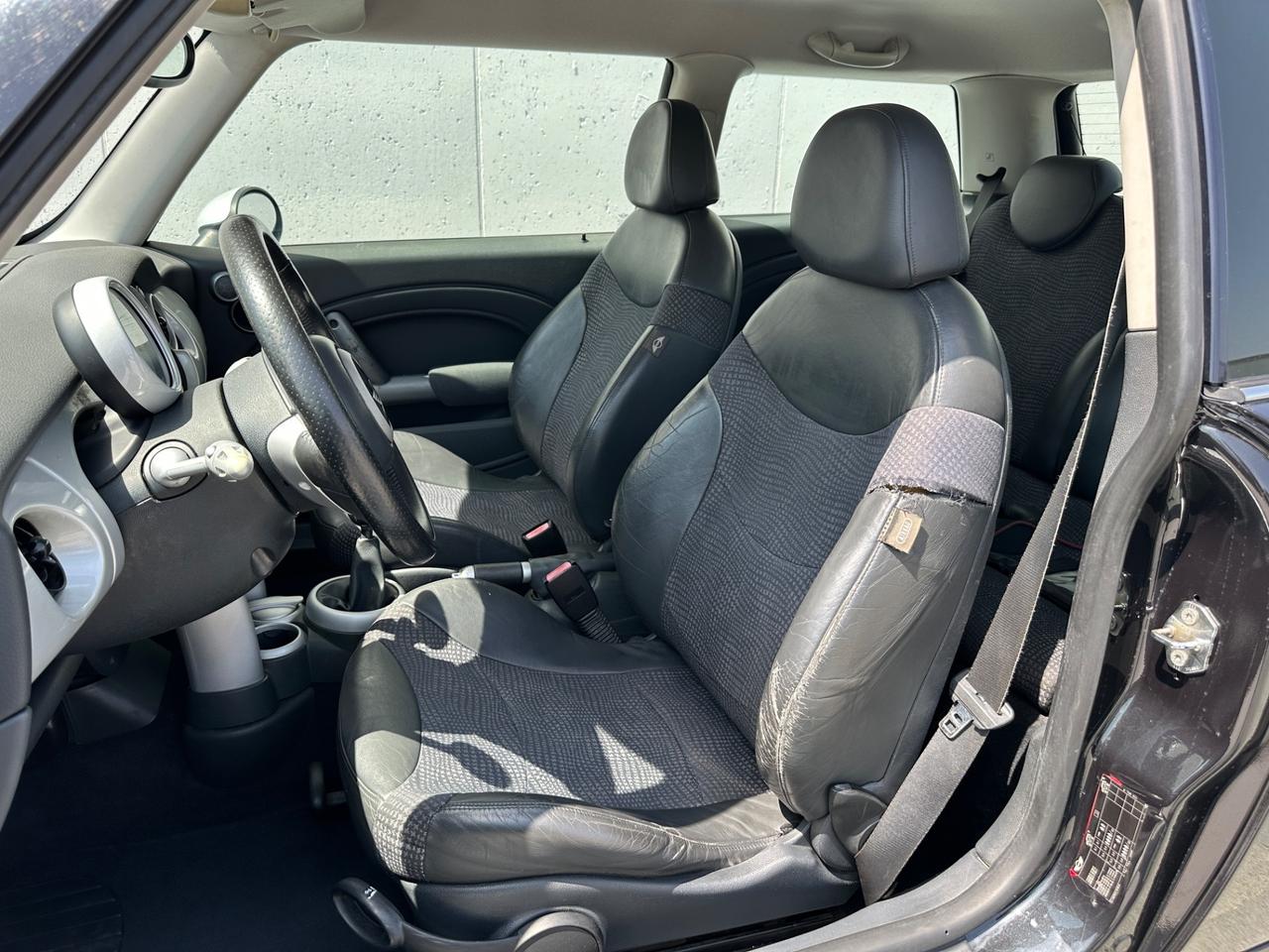 Mini 1.6 16V Cooper Neopatentati