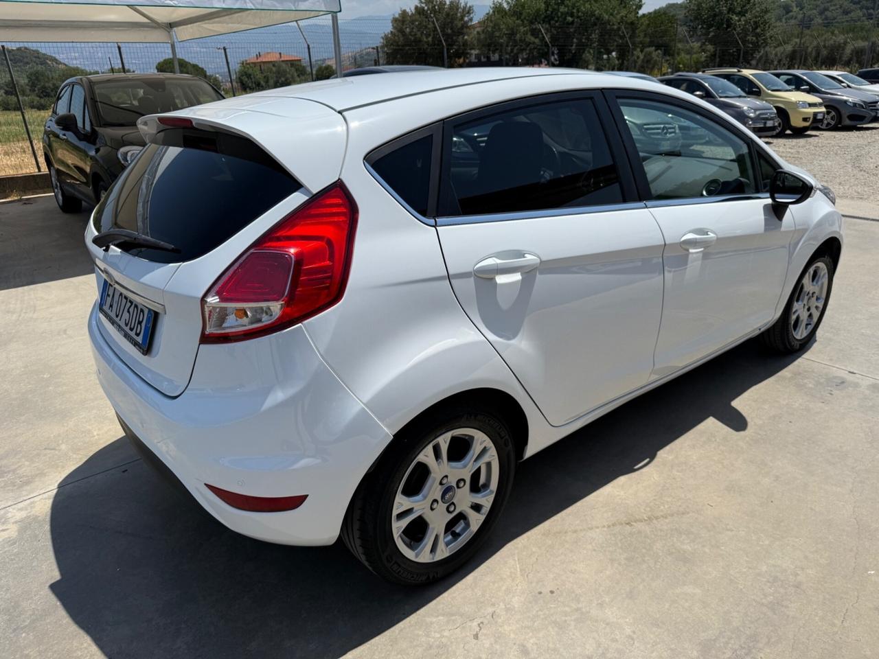 Ford Fiesta 1.5 TDCi 75CV 5 porte Titanium