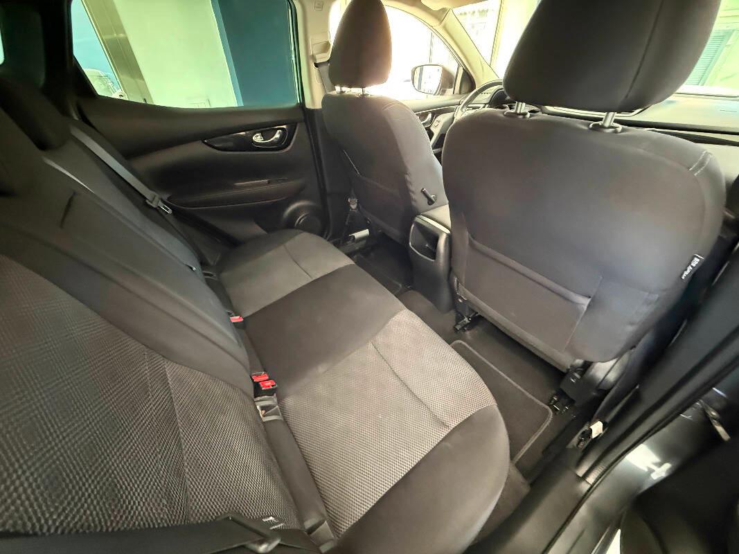 Nissan Qashqai NISSAN QASHQAI 1.5 dci Visia 110cv