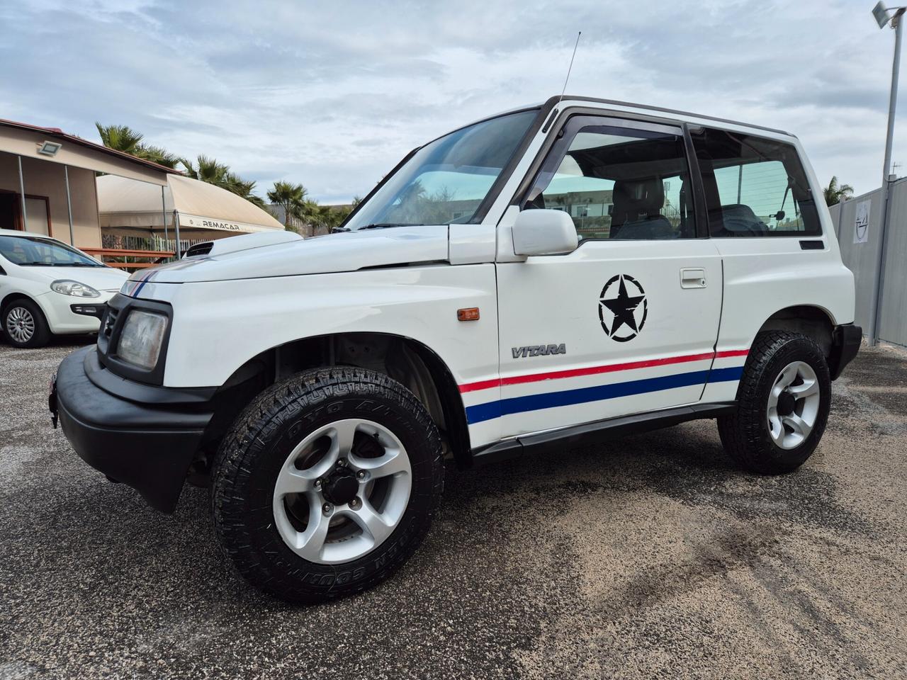 Suzuki VITARA 1.9 diesel 3 PORTE 4X4 NUOVA FULL