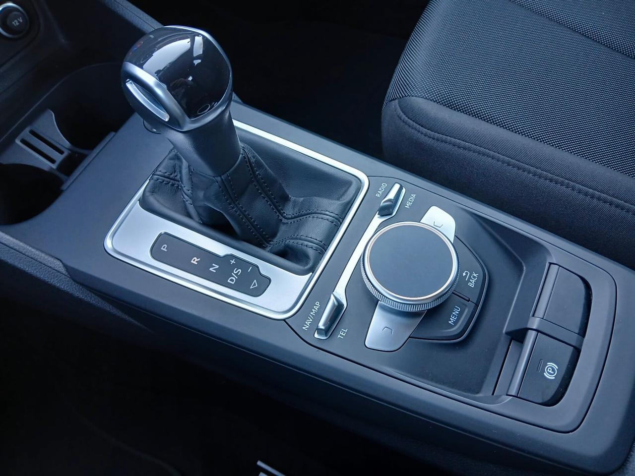 Audi Q2 30 TDI S tronic S line Edition