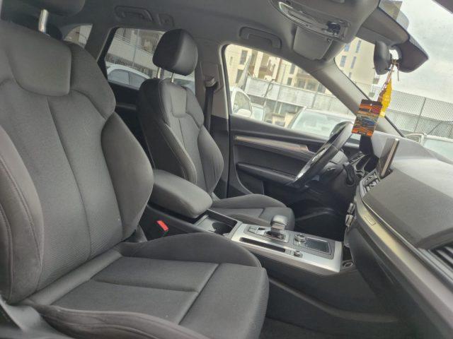 AUDI Q5 40 TDI quattro S tronic Business Sport