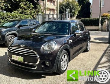 MINI One 5 PORTE PER NEOPATENTATI