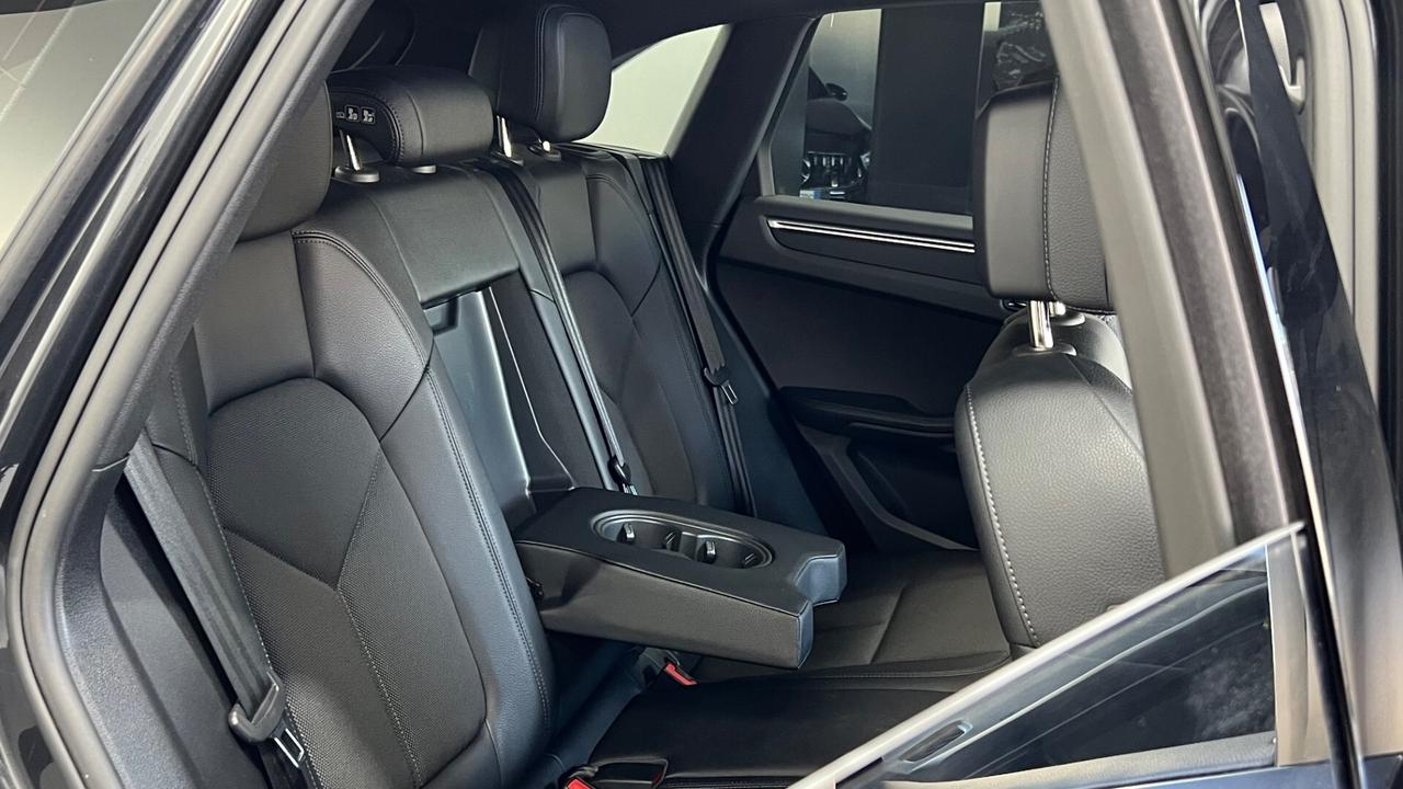 Porsche Macan 2.0 265CV