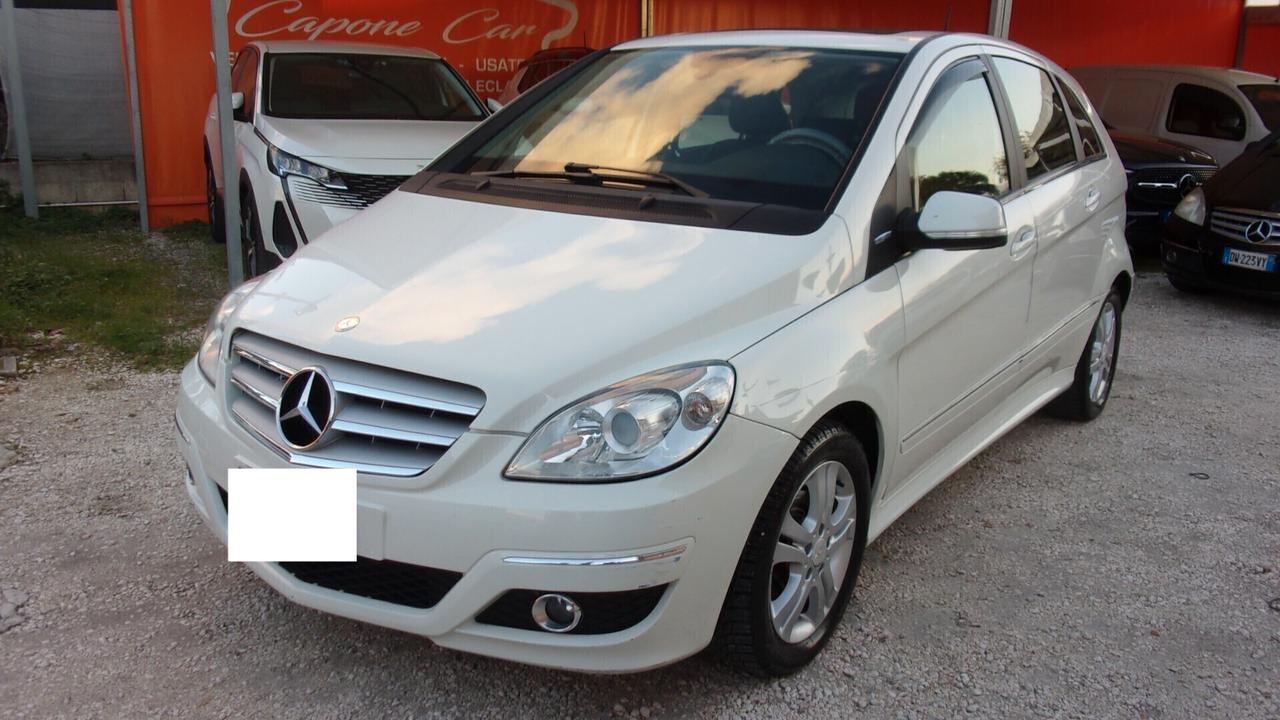 Mercedes-benz B 180 BlueEFFICIENCY Sport GPL
