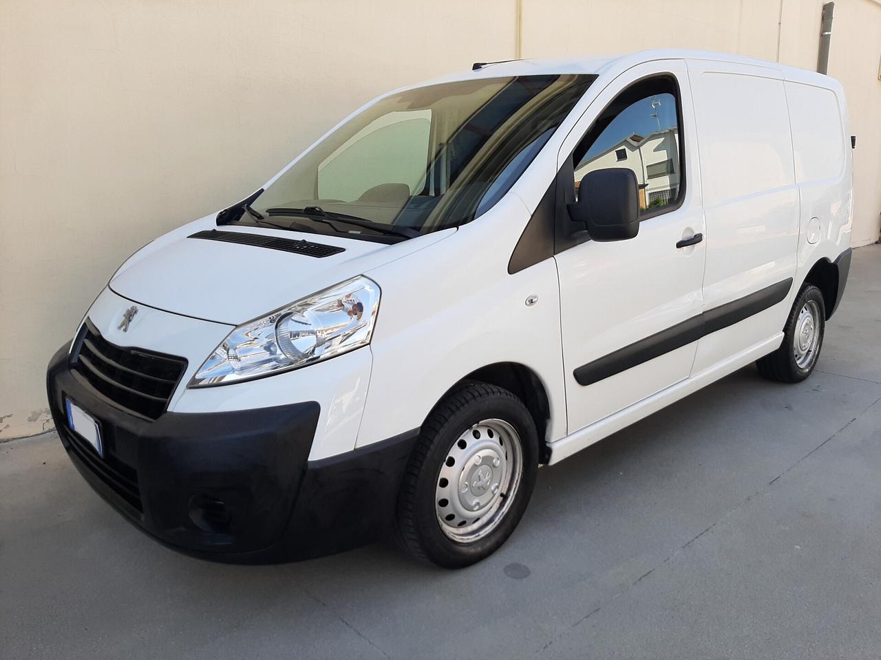 Peugeot Expert 2.0 HDi 128cv