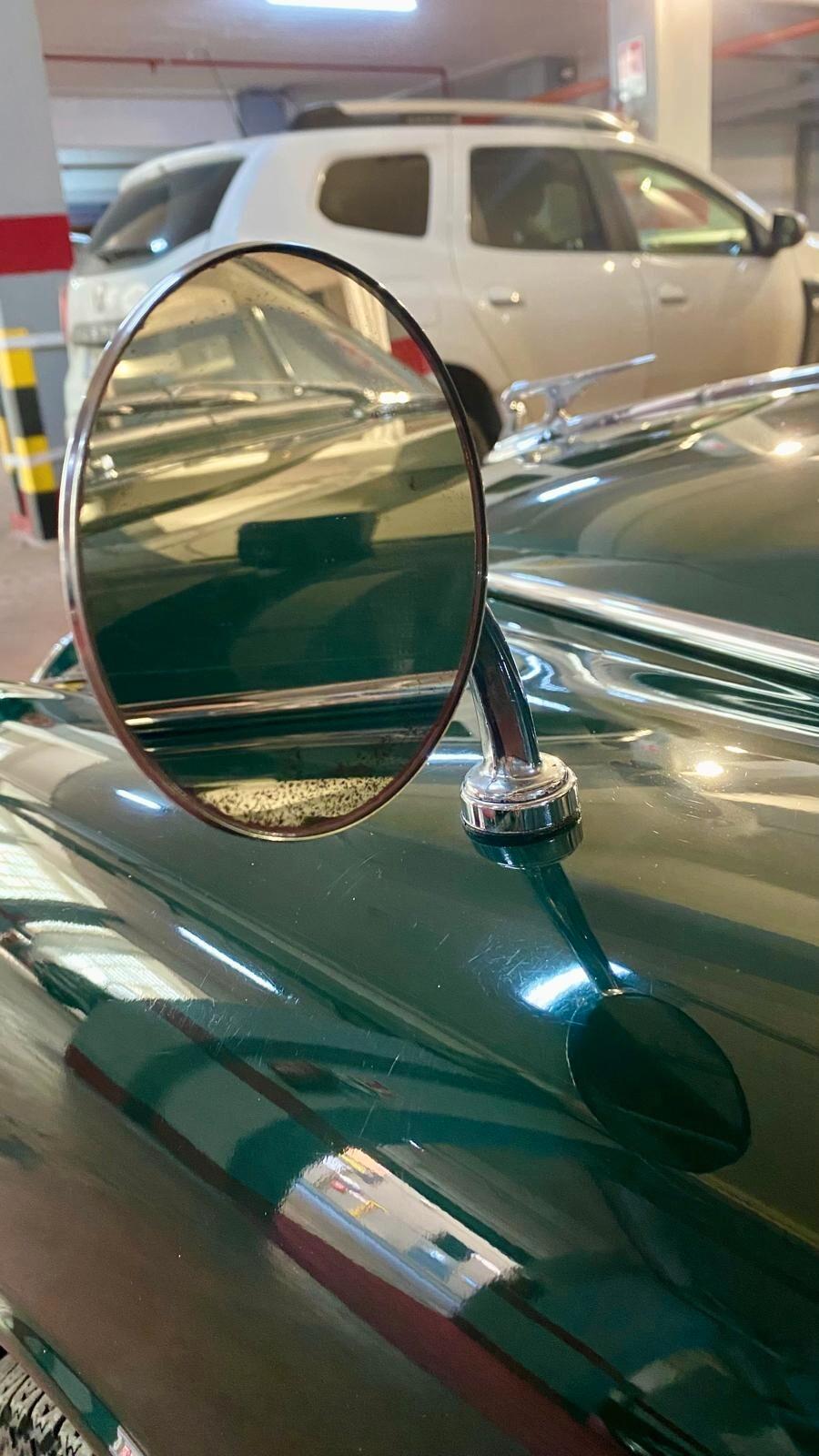 Daimler 250-V8 (Automatic)