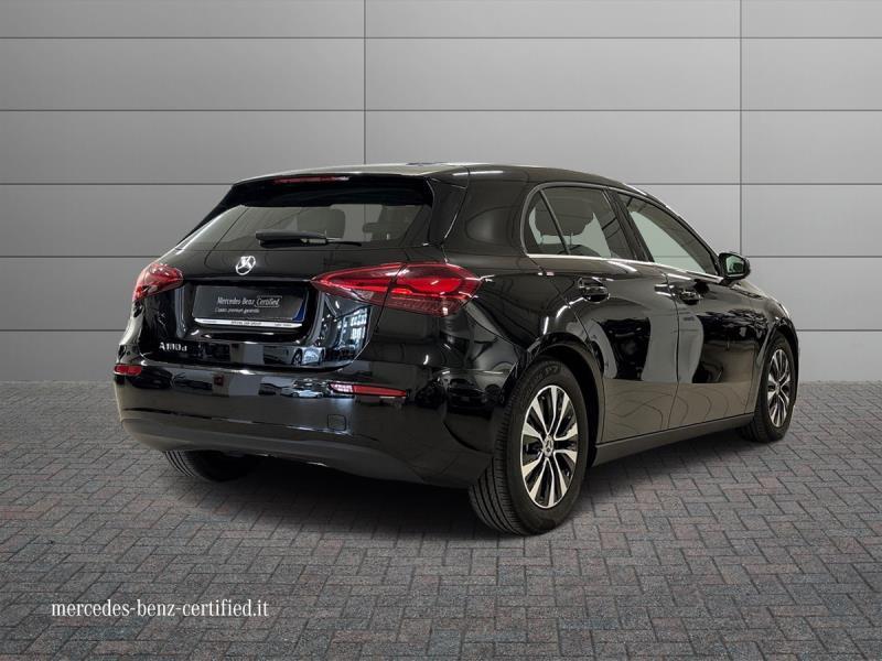 Mercedes Classe A 180 180 D Advanced 8G-DCT