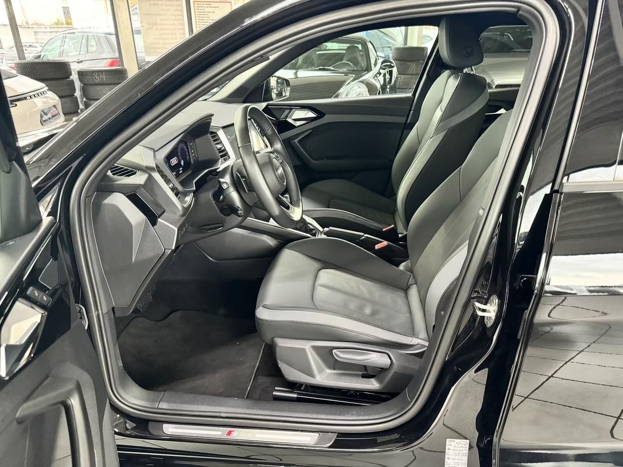 Audi A1 Sportback 40 TFSI S line°Navi°LED