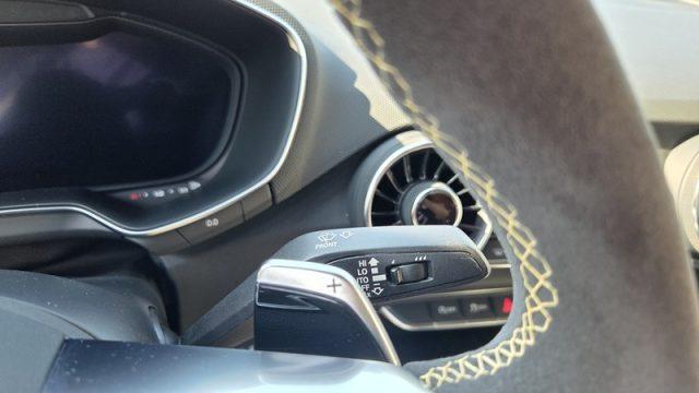 AUDI TT RS Coupé 2.5 TFSI quattro S tronic Iconic Edition PER