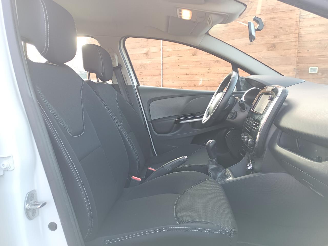 Renault Clio 1.5 dCi 8V 90CV EDC 5 porte Energy