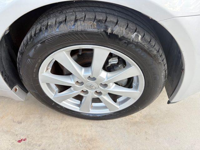 TOYOTA Avensis 2.0 D-4D KM E MOTORE ORIGINALI TAGLIANDI CERTIFICA