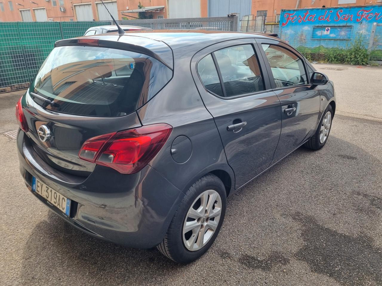 Opel Corsa 1.2 5 porte Edition unico proprietario km 50.000