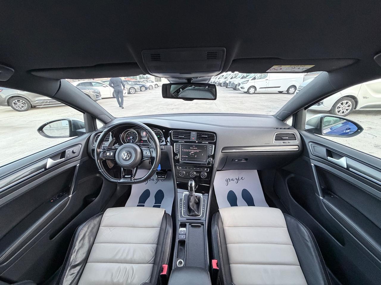 Volkswagen Golf R 2.0 TSI DSG 300CV 4Motion