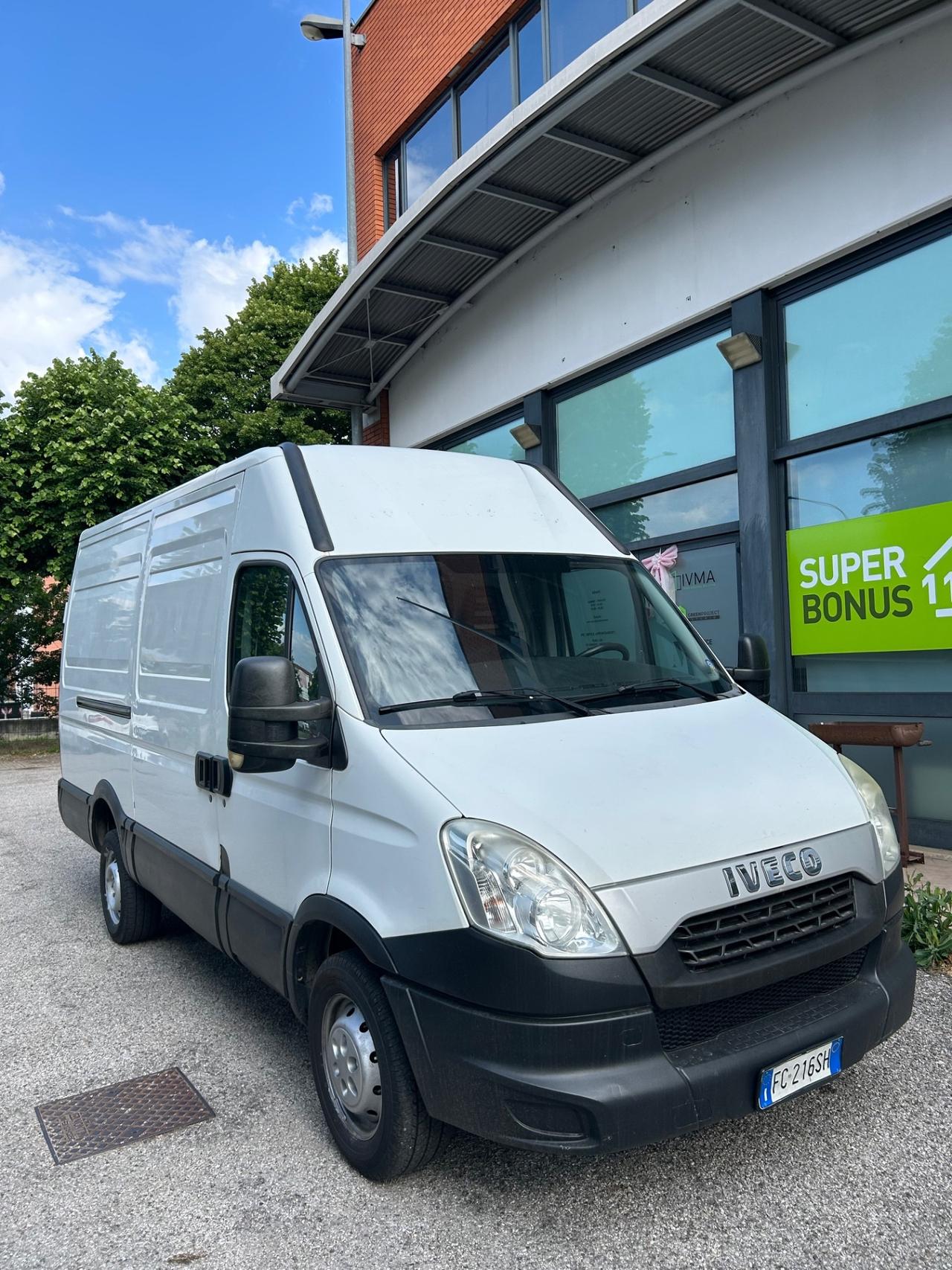 Iveco Daily tetto alto