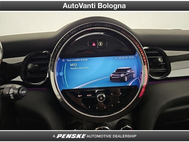 MINI Mini 5 porte Mini 5p 1.5 Cooper Essential auto