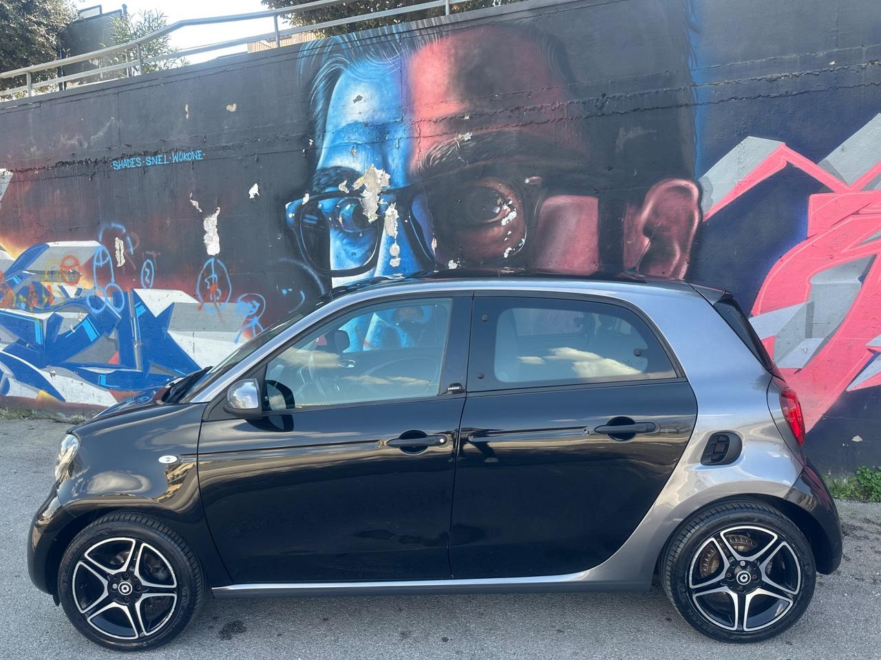 SMART FORFOUR PASSION 90CV AUT/F1/TETTO/NAVI/LED