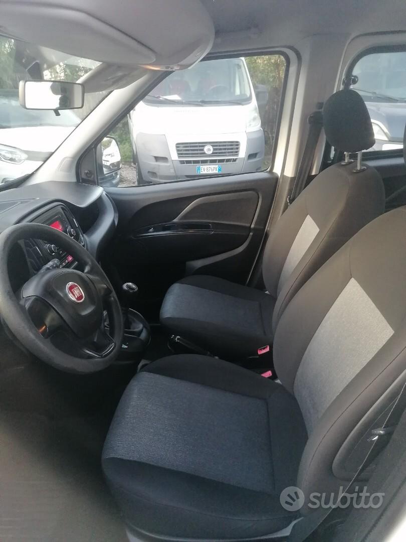 Doblo N1 autocarro 5 posti