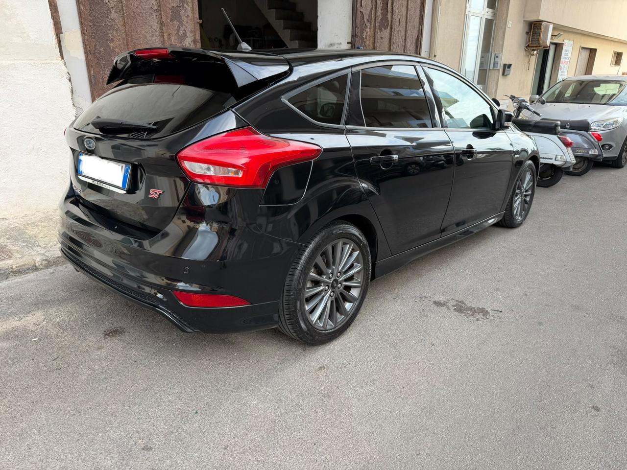 Ford Focus 1.5 TDCi ST