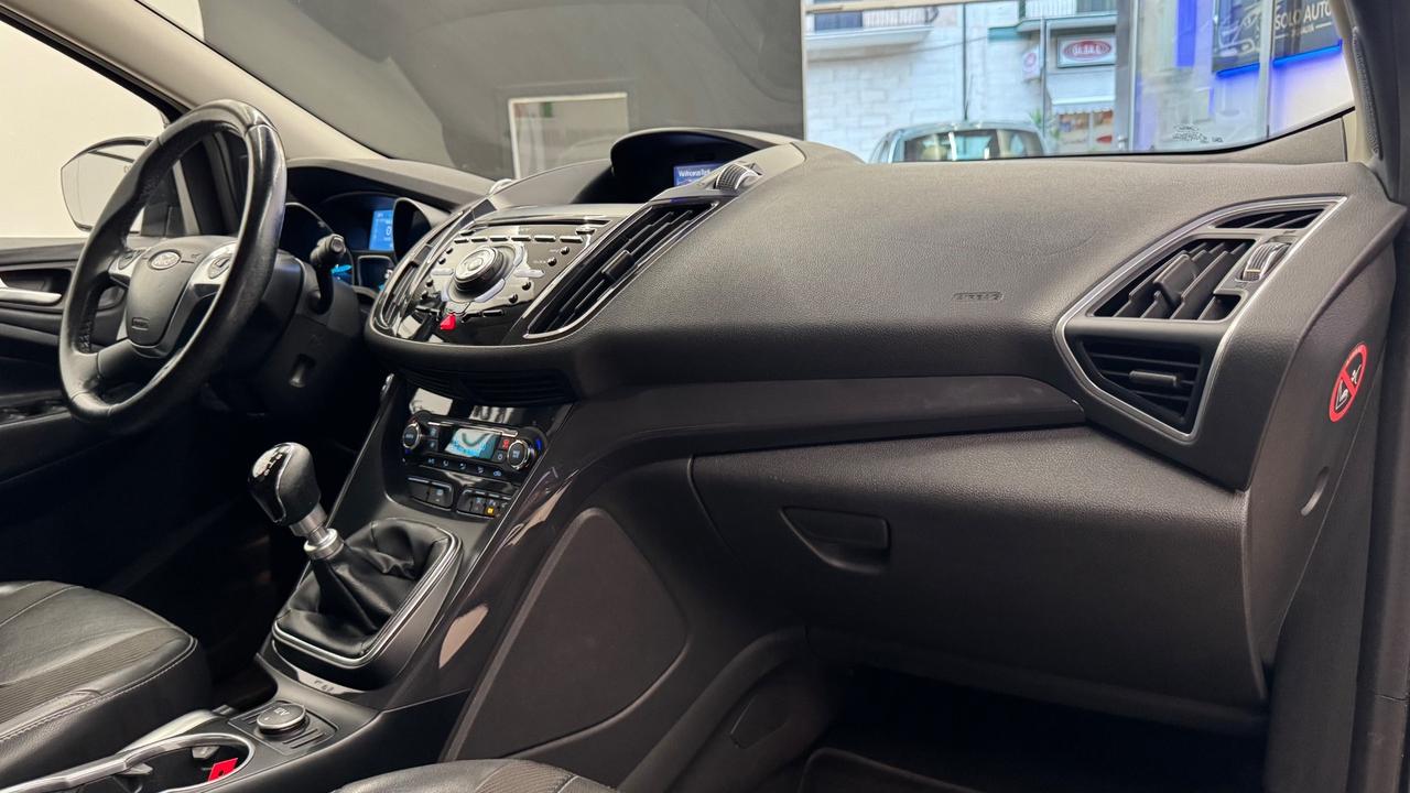 Ford Kuga 2.0 TDCI 140 CV 4WD Titanium NAVI CAMERA