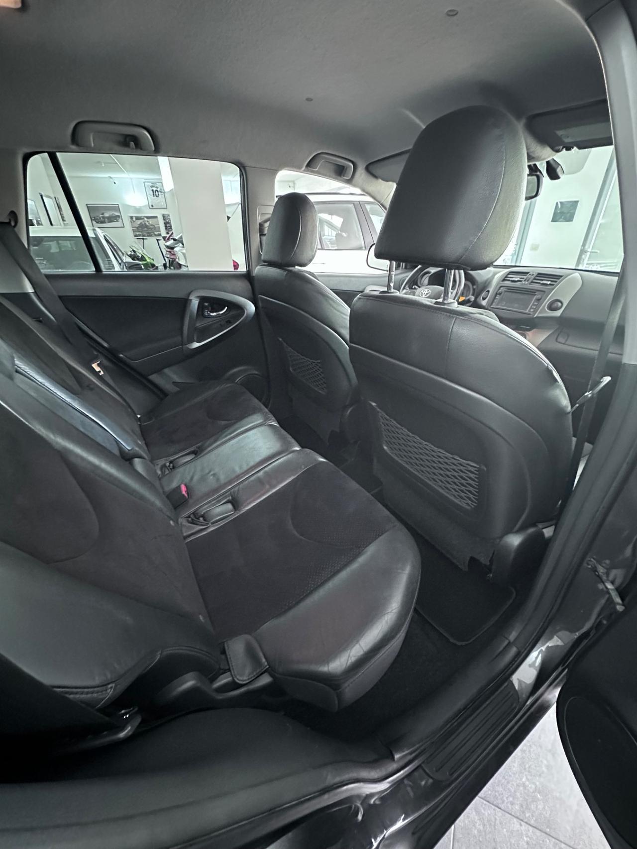 Toyota RAV 4 RAV4 2.2 D-4D 150 CV