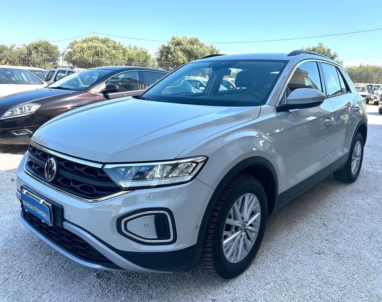 Volkswagen T-Roc 2.0 TDI 116cv 2023 Best Price