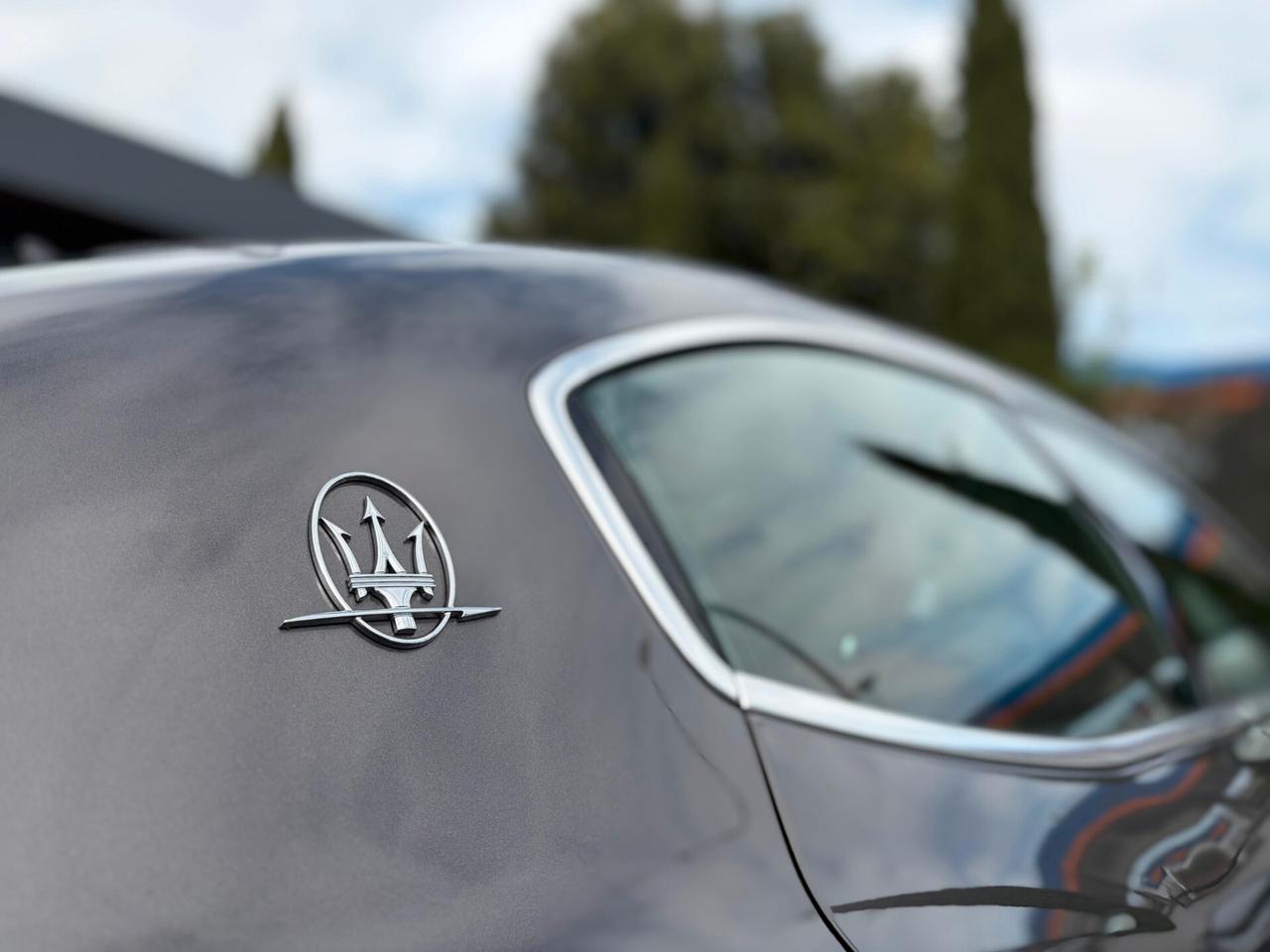 Maserati Ghibli V6 Modena
