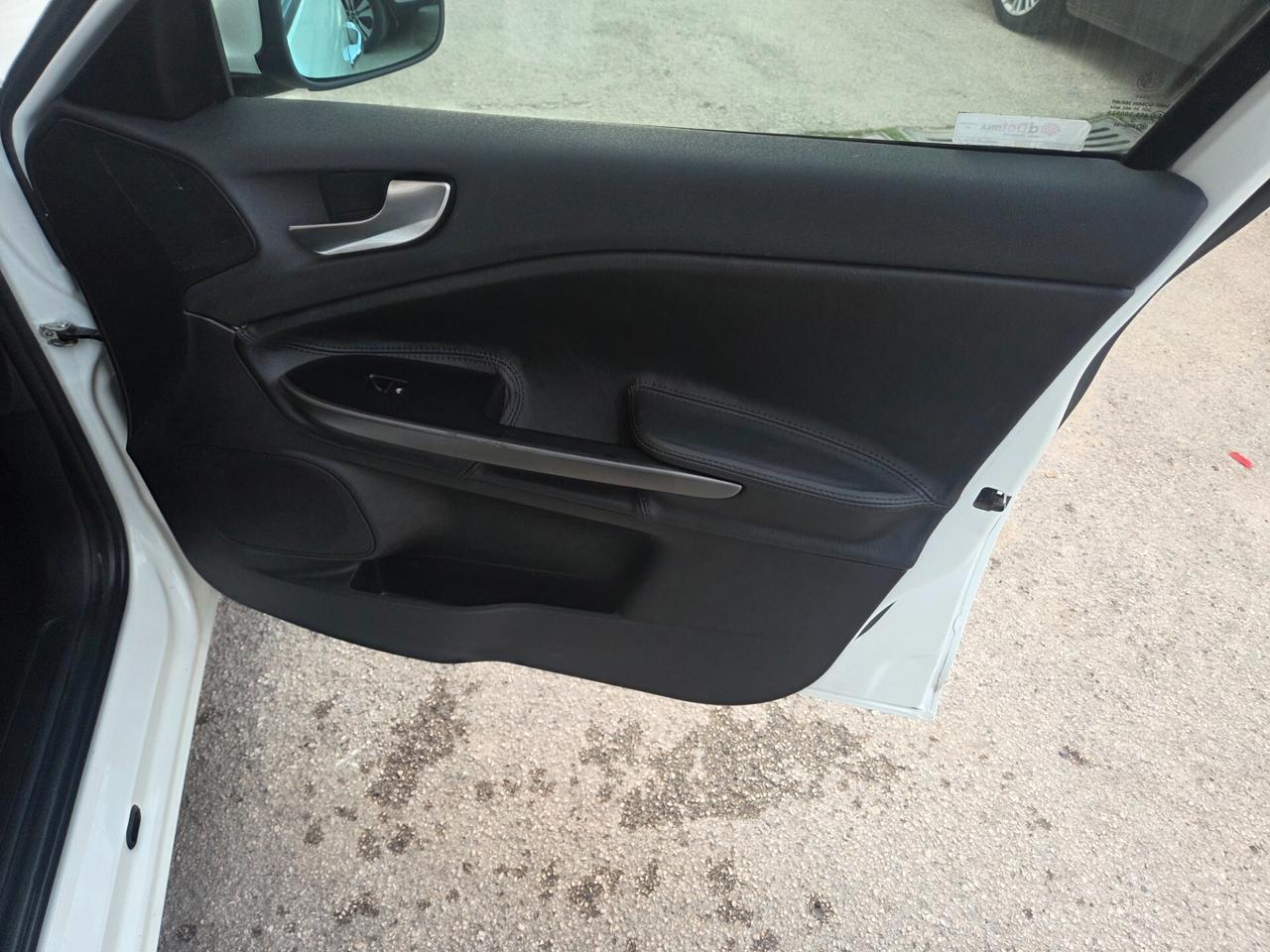 ALFA GIULIETTA 1.6 JTDM 120 CV ANNO 2016 KM CERTIF