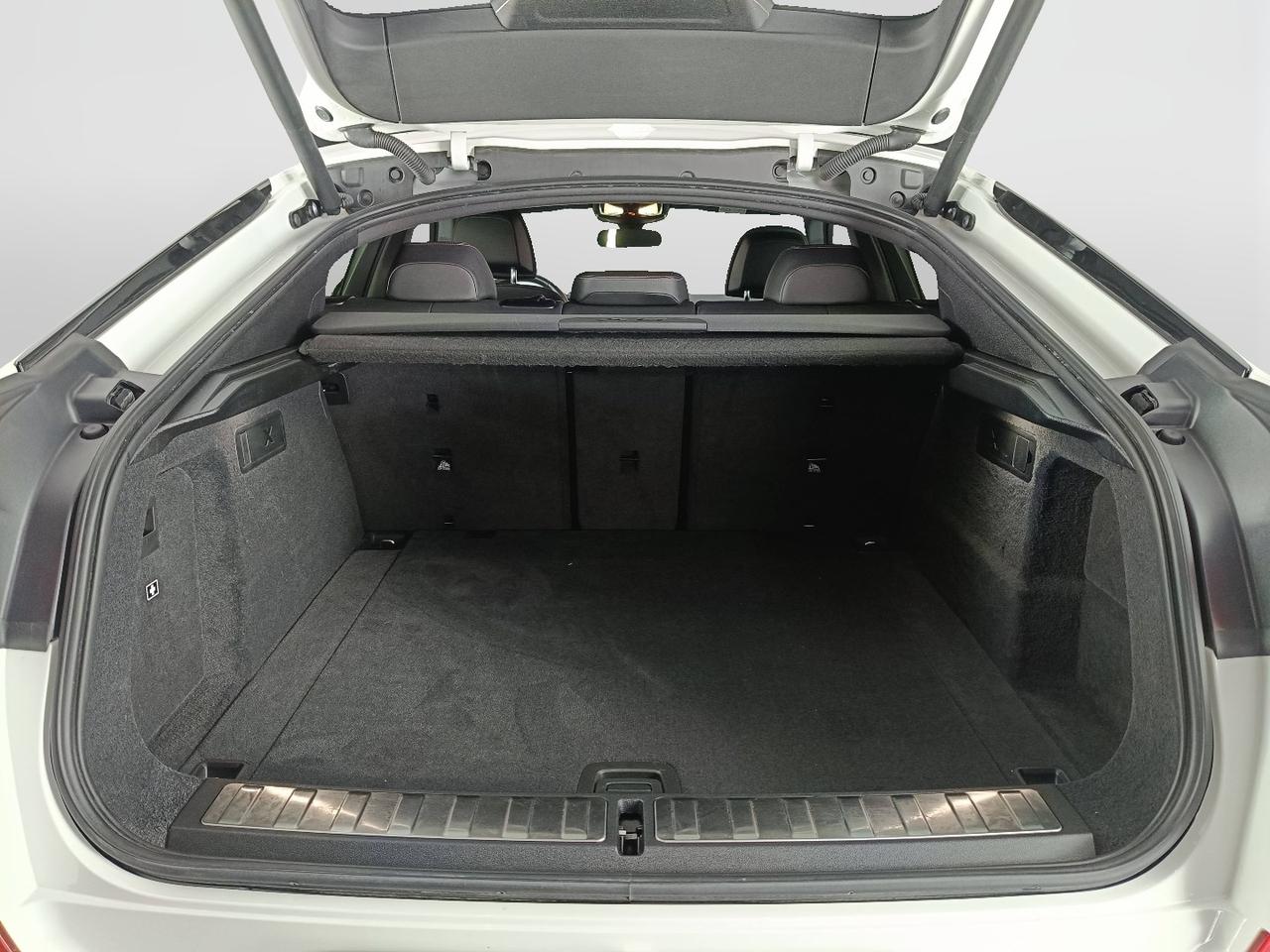 BMW X6 G06 - X6 xdrive30d mhev 48V Msport auto