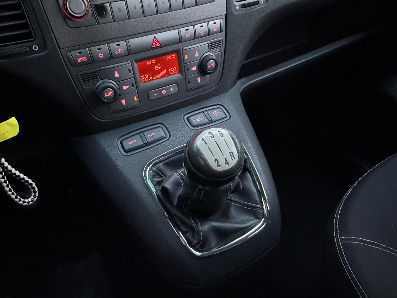 Lancia MUSA 1.3 Diesel 95 CV NEOPATENTATI