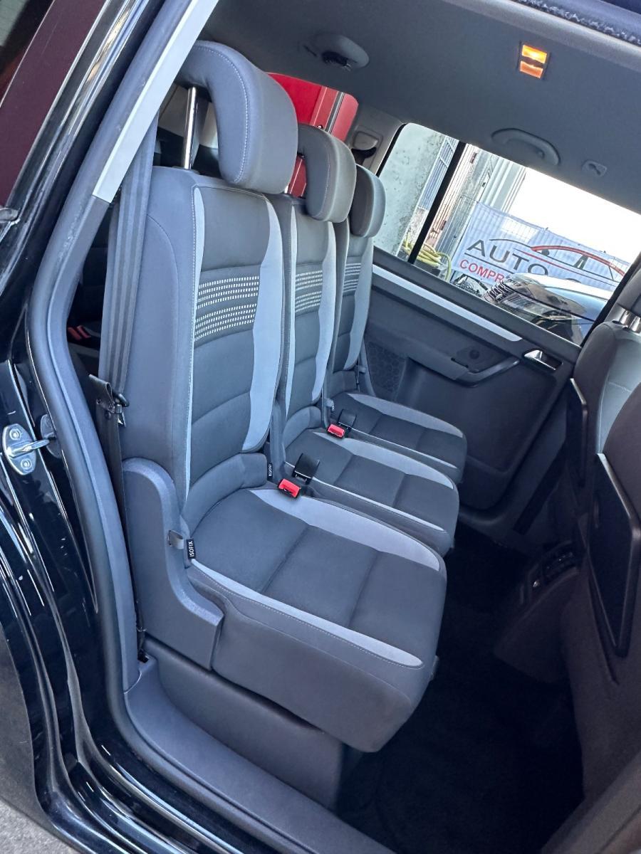 VOLKSWAGEN - Touran - 1.6 TDI DPF 7P.Comfort. BlueM. Tech.