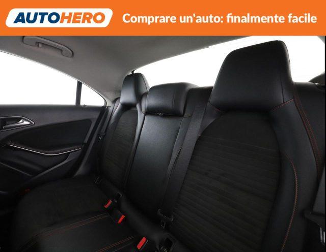 MERCEDES-BENZ CLA 200 d Automatic Premium