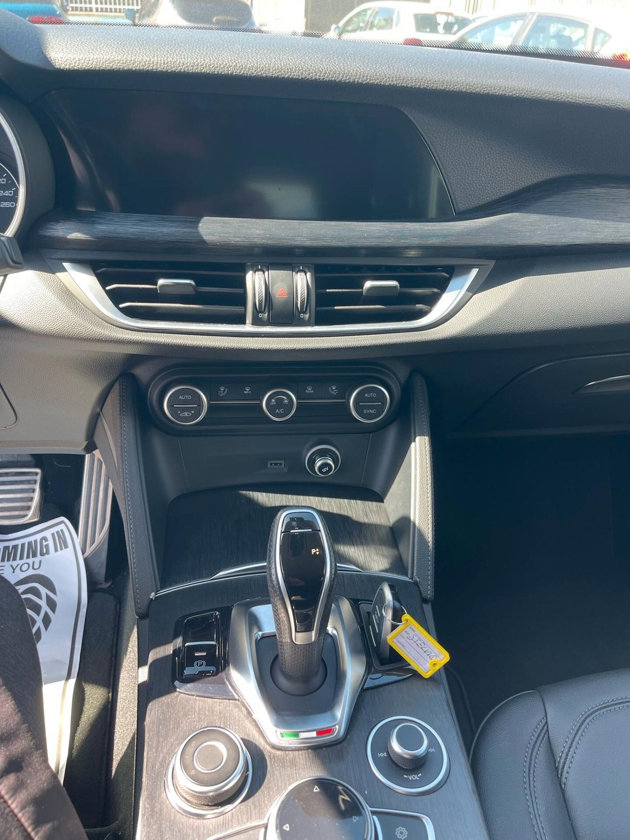 Alfa Romeo Stelvio 2.2 Turbodiesel 190 CV AT8 RWD Executive