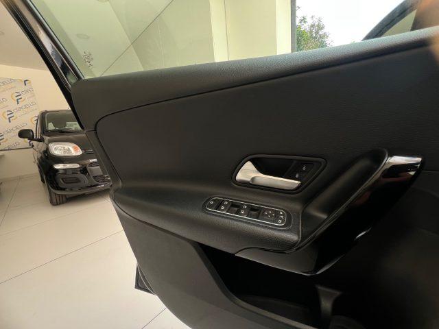MERCEDES-BENZ A 180 d Automatic Business Extra tua da ?220,00 mensili